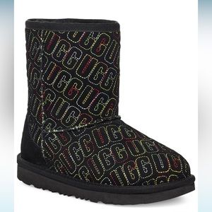 Girls Kids Classic II Graphic Stitch UGG